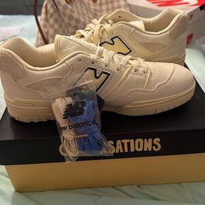 New Balance 550
Joe Freshgoods Conversations Amongst Us